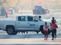 kaiyun-马赛窗口期防线松动；志在社区盾名次提升；质疑声仍在；阵容厚度经受考验(填充墙窗台压顶图集)